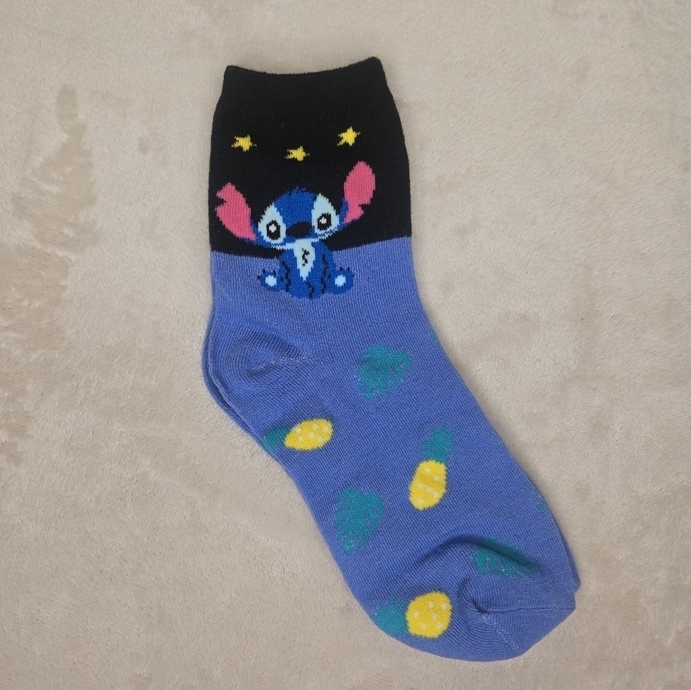 Disney Stitch Woman's Sock Set - 5 Pairs - Picture 3 of 10